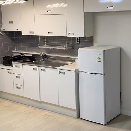 Хостел Lombard House Сеул Экстерьер фото