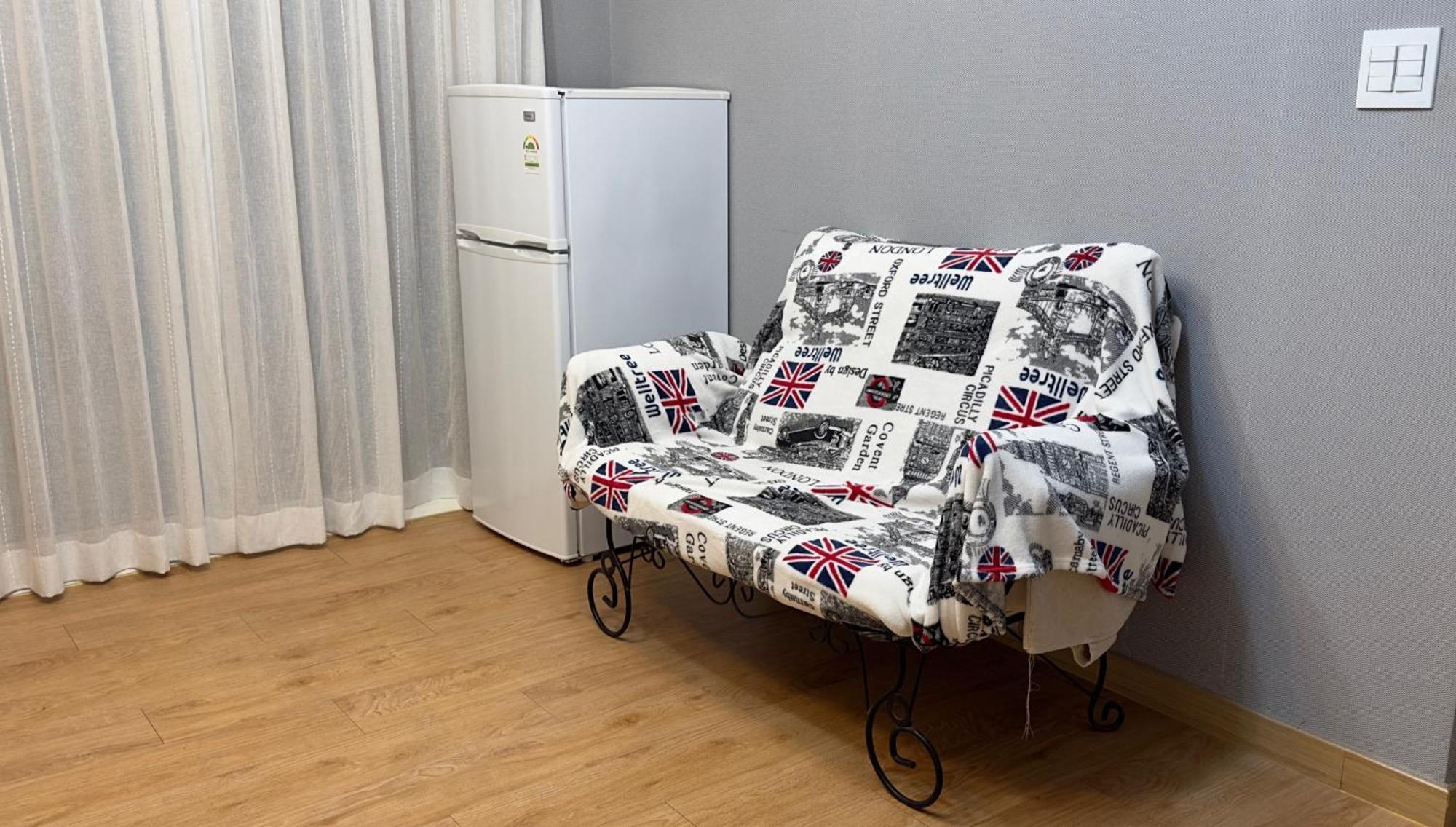 Хостел Lombard House Сеул Экстерьер фото