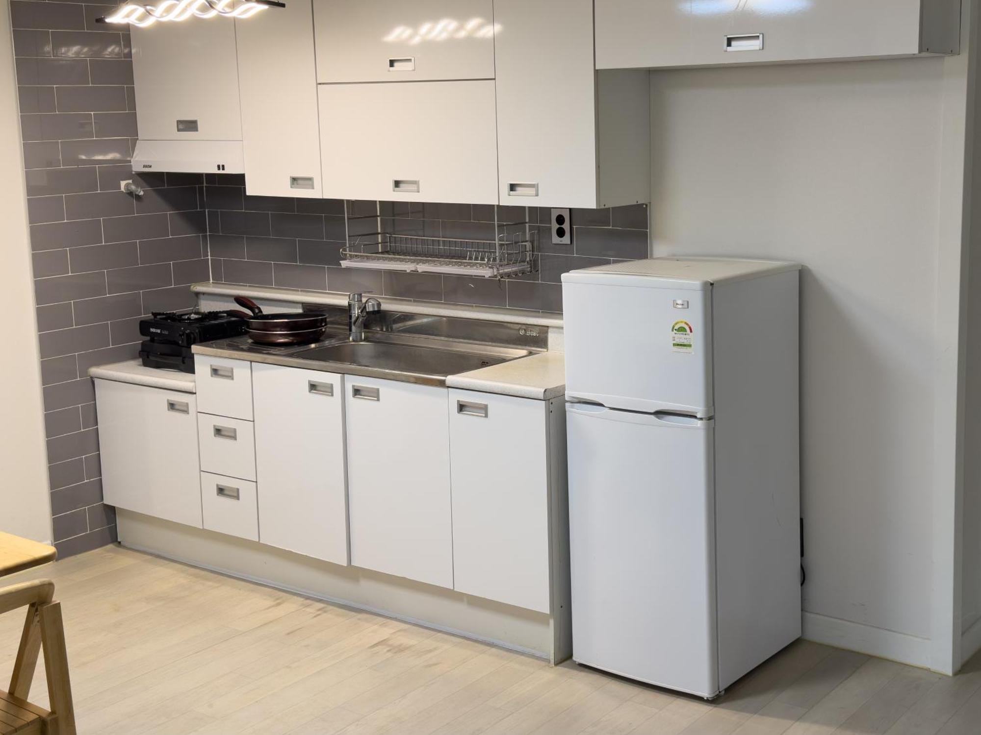 Хостел Lombard House Сеул Экстерьер фото