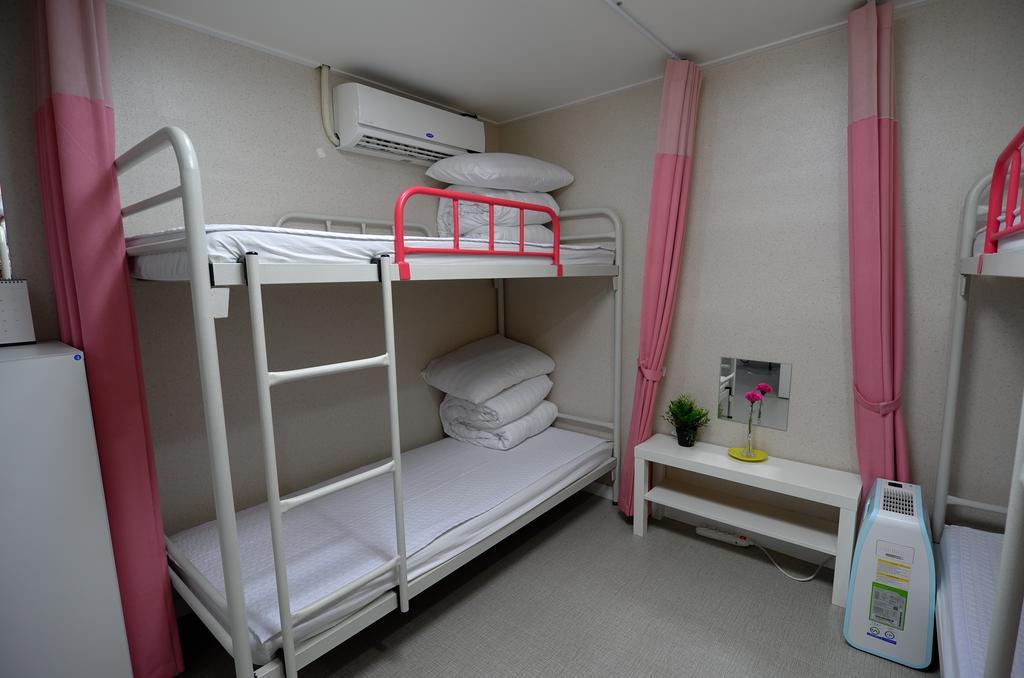 Хостел Lombard House Сеул Экстерьер фото