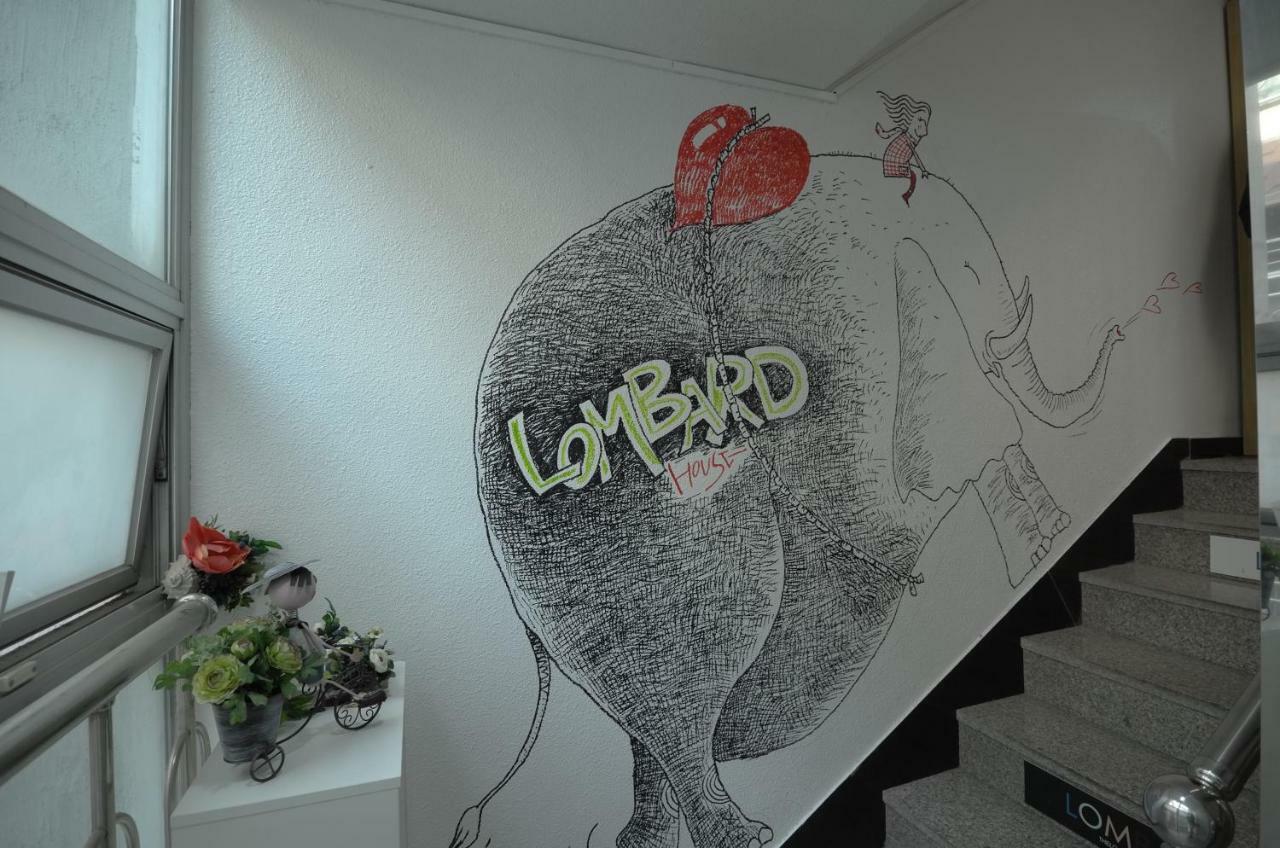 Хостел Lombard House Сеул Экстерьер фото